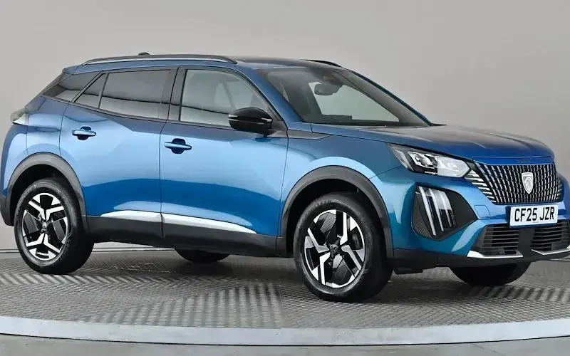 Used Peugeot 2008 Allure 131 HP (96 kW) 2024 SUV