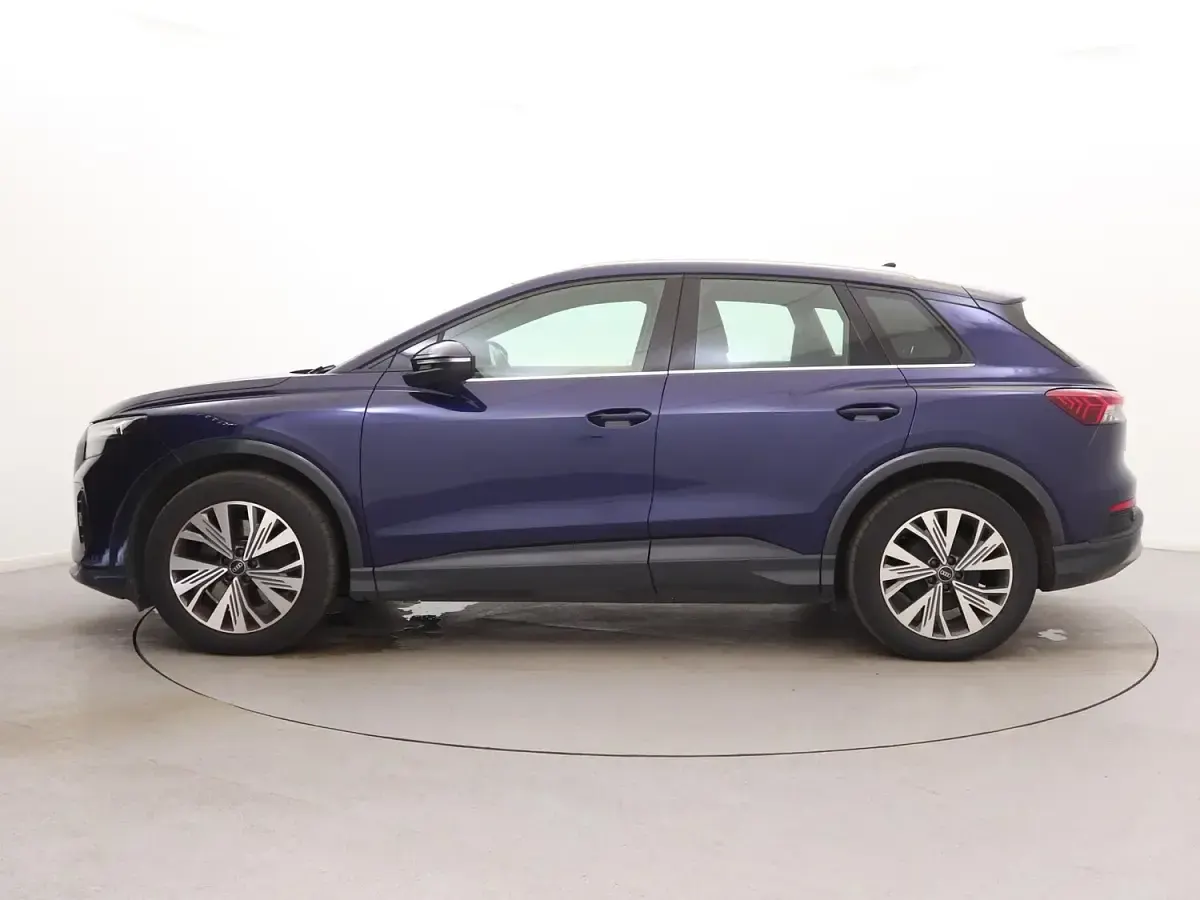 Used Audi Q4 e-tron Sport 150 kW (204 HP) 2023 Blue SUV