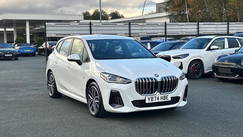 White Used 2024 BMW 220 Active Tourer M Sport MPV | £25,890 (Fair price) - Image 1/4