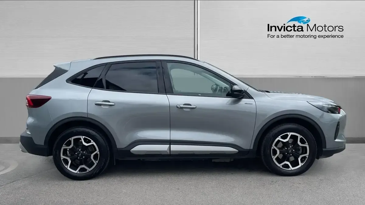 Used Ford Kuga Active 243 HP (178 kW) 2024 Silver SUV