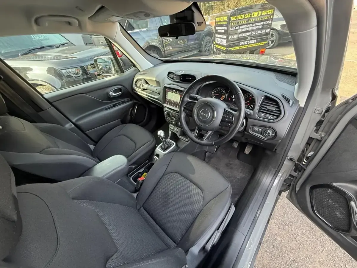 Used Jeep Renegade Night Eagle 120 HP (88 kW) 2020 Grey SUV