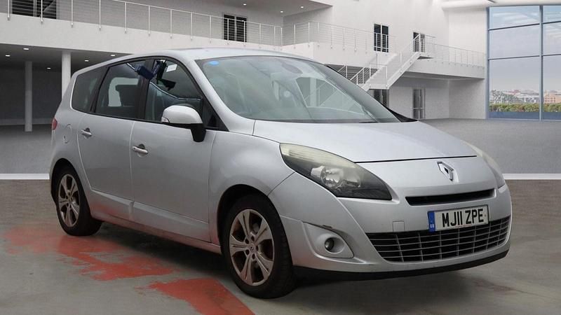Silver Used 2011 Renault Grand Scénic III Dynamique MPV | £2,300 (Fair price) - Image 1/1