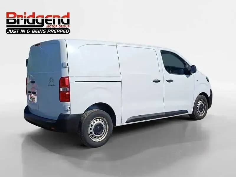 Used Citroën Dispatch 2023 White MPV