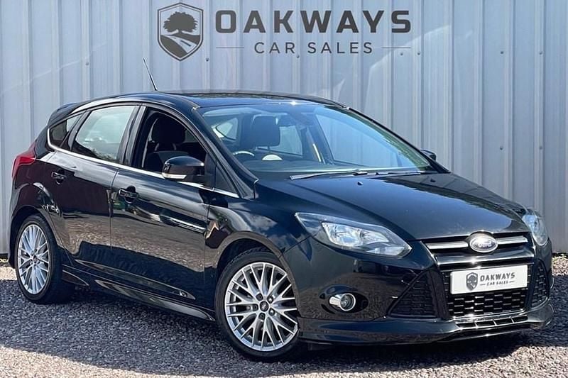Black Used 2014 Ford Focus Zetec Hatchback | £2,750 (Super price) - Image 1/1
