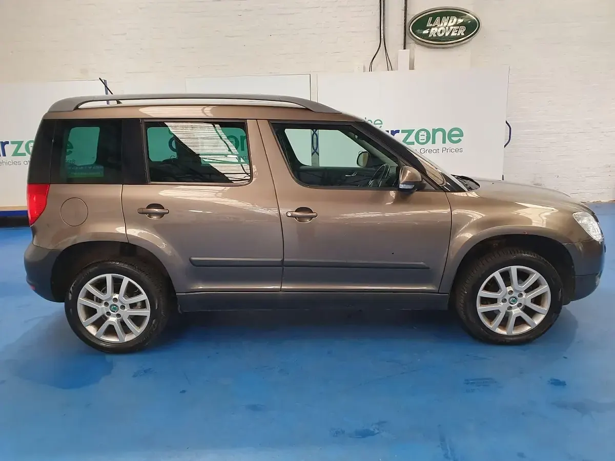 Used Skoda Yeti Elegance 2012 Brown SUV