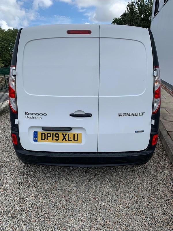 Used Renault Kangoo Business 44 kW (60 HP) 2019 White