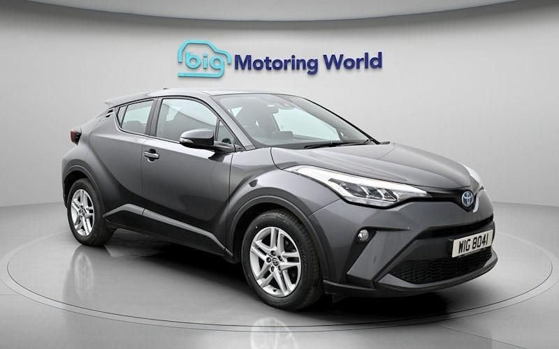 Used Toyota C-HR 122 HP (89 kW) 2023 SUV