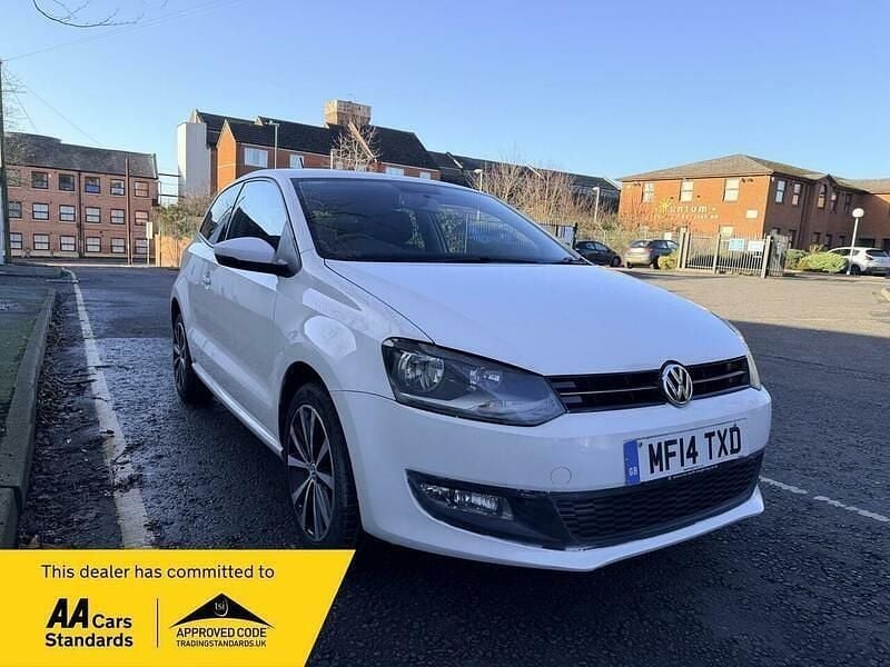 White Used 2014 VW Polo Edition Hatchback | £4,490 (Good price) - Image 1/4