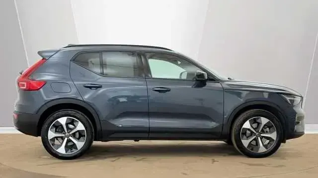 Used Volvo XC40 Plus 161 HP (118 kW) 2026 SUV