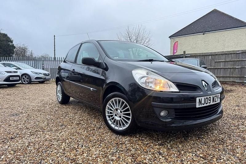 Used Renault Clio II Extreme 2009 Black Hatchback