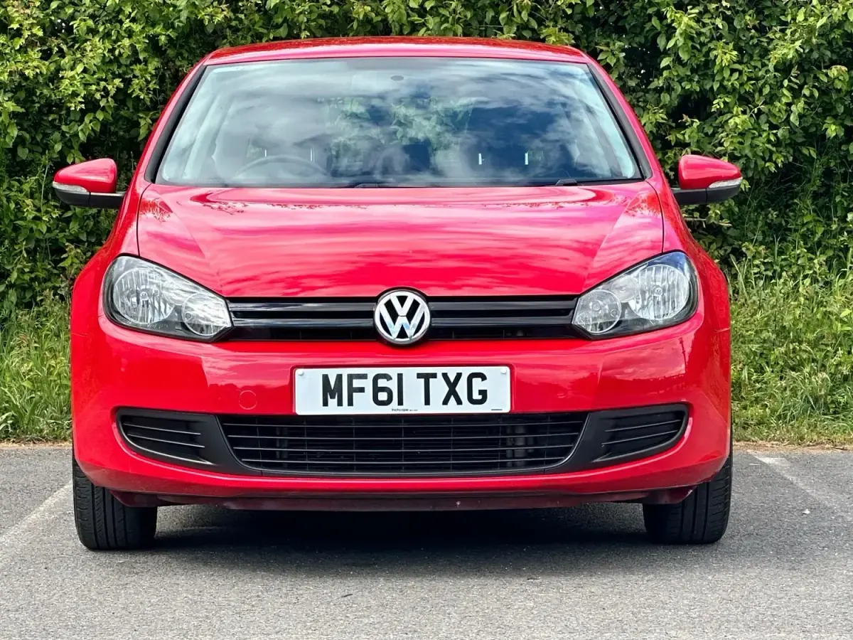 Używany VW Golf VI S 105 KM (77 kW) 2011 Czerwony Hatchback