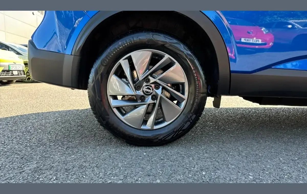New Nissan Qashqai Acenta Premium 187 HP (137 kW) 2026 Blue SUV