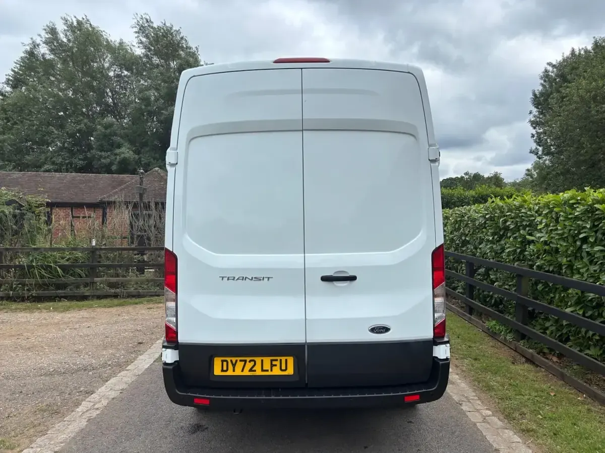 Used Ford Transit 130 HP (95 kW) 2022 White Van
