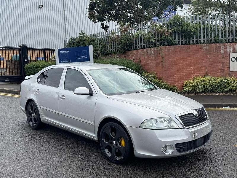 Silver Used 2006 Skoda Octavia vRS Hatchback | £1,495 (Fair price) - Image 1/4