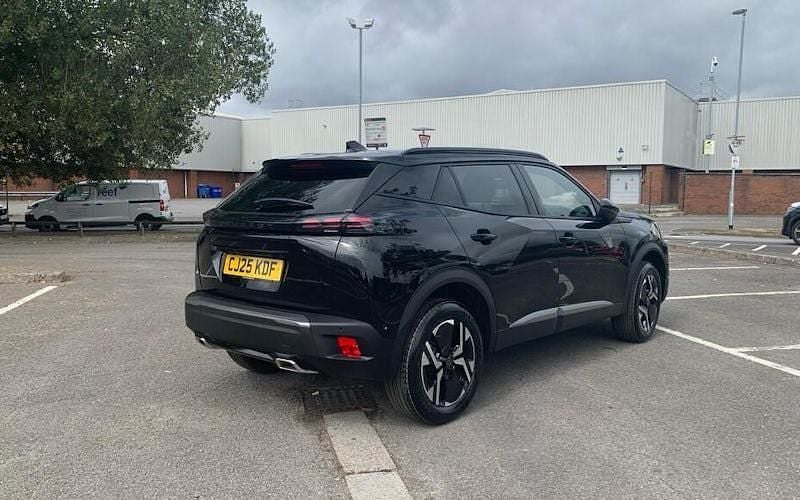 Used Peugeot 2008 Allure 131 HP (96 kW) 2024 Grey SUV