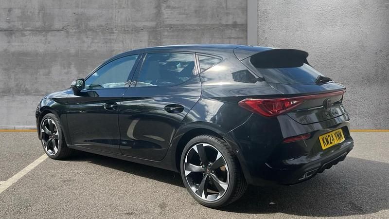 Used Cupra Leon 150 HP (110 kW) 2024 Midnight black