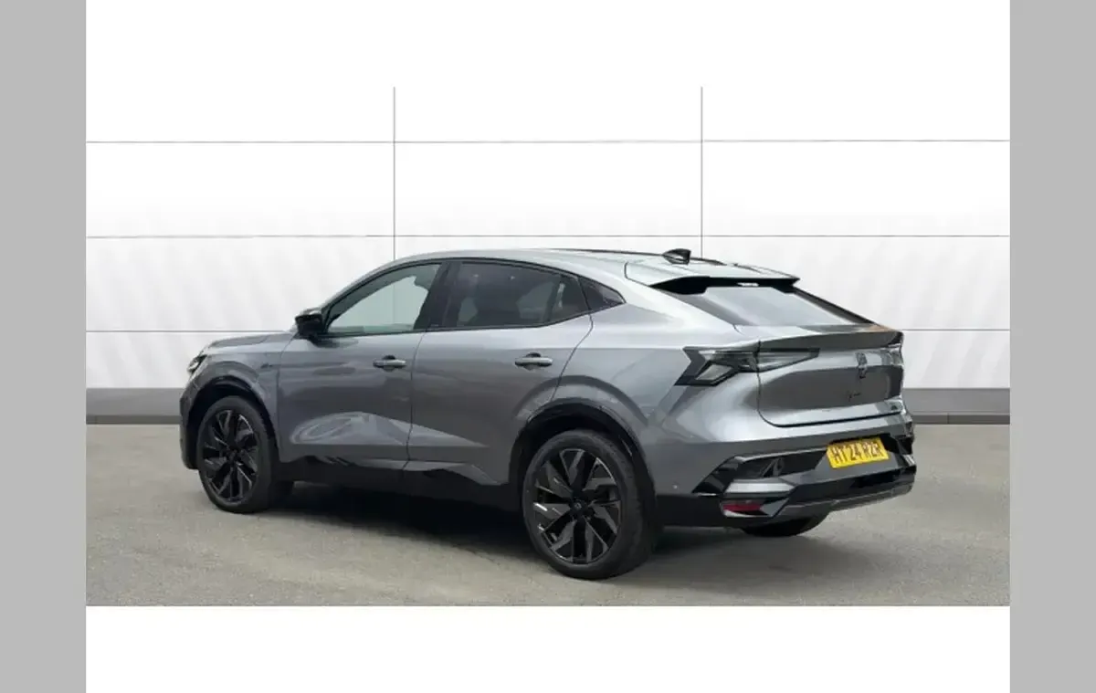 Used Renault Rafale Iconic Esprit Alpine 200 HP (147 kW) 2024 Other SUV
