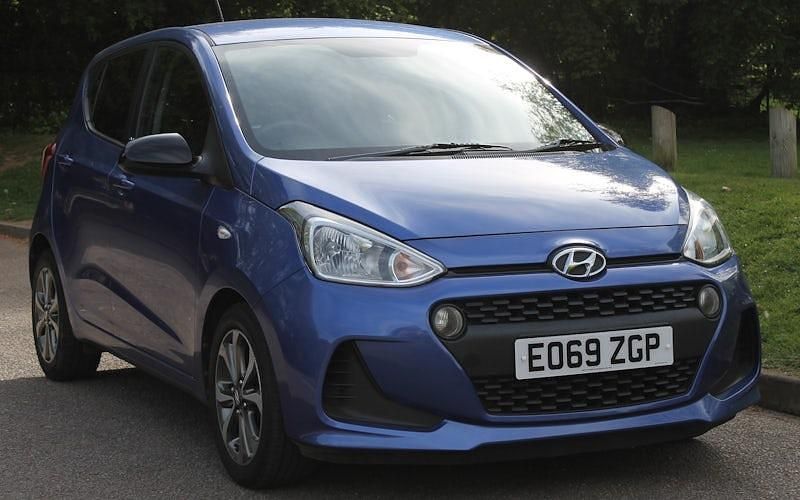 Używany Hyundai i10 67 KM (49 kW) 2019 Niebieski Hatchback