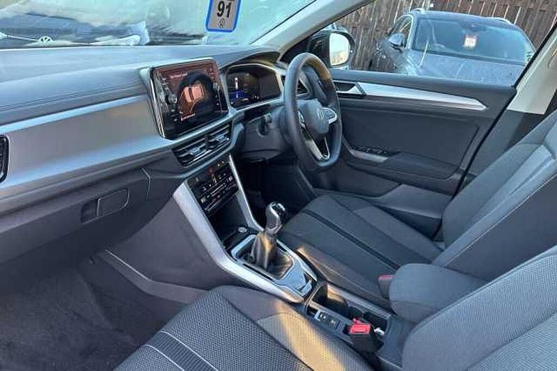 Used VW T-Roc 150 HP (110 kW) 2025 SUV