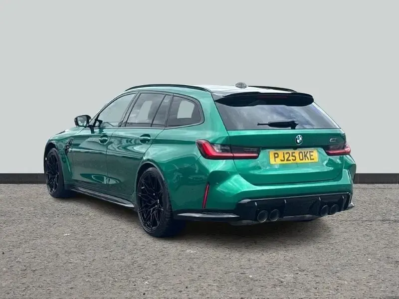 Used BMW 530 Competition Edition 530 HP (389 kW) 2025 Green Estate