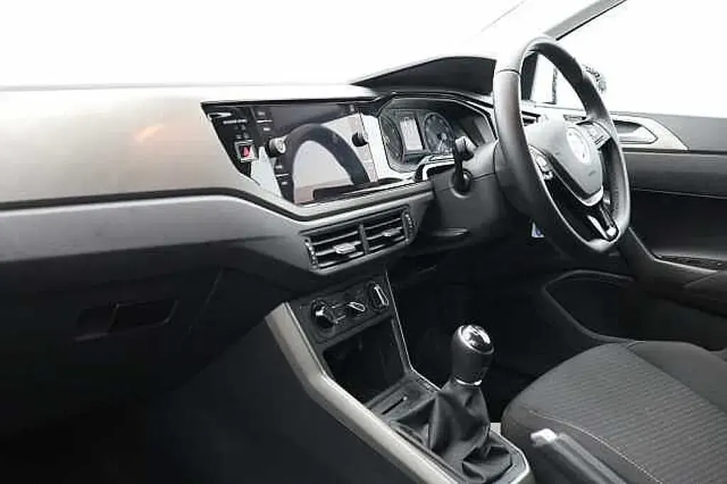 Used VW Polo Match 80 HP (58 kW) 2021 White Hatchback