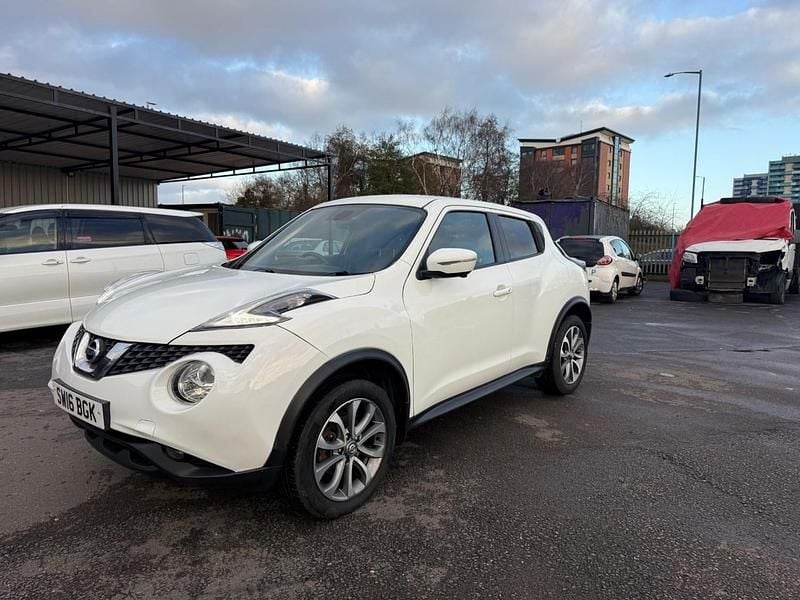Used Nissan Juke Tekna 2016 White SUV