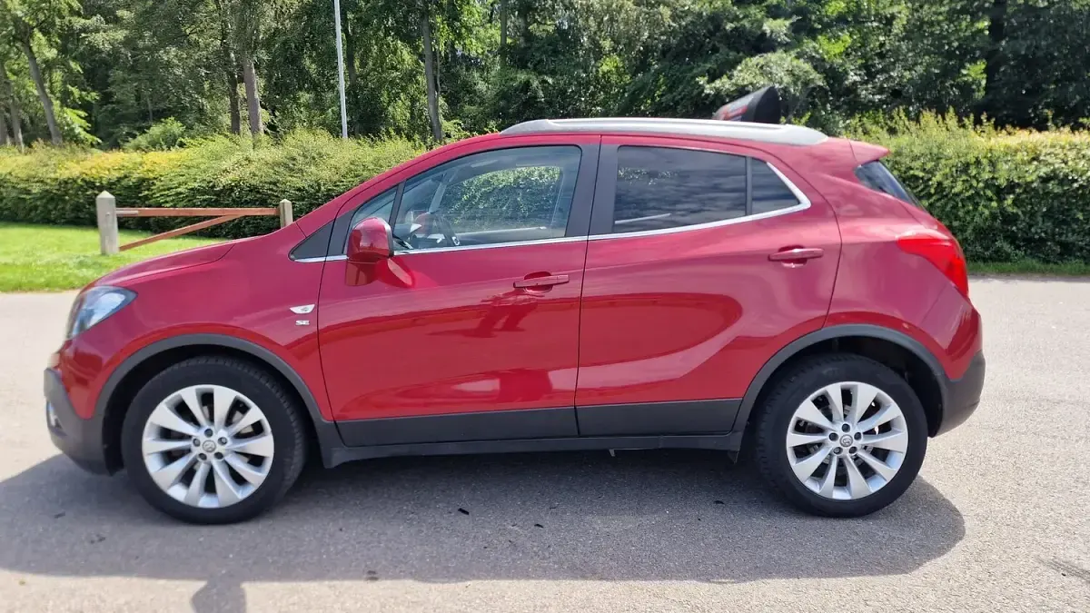 Used Vauxhall Mokka S 140 HP (102 kW) 2015 Red SUV