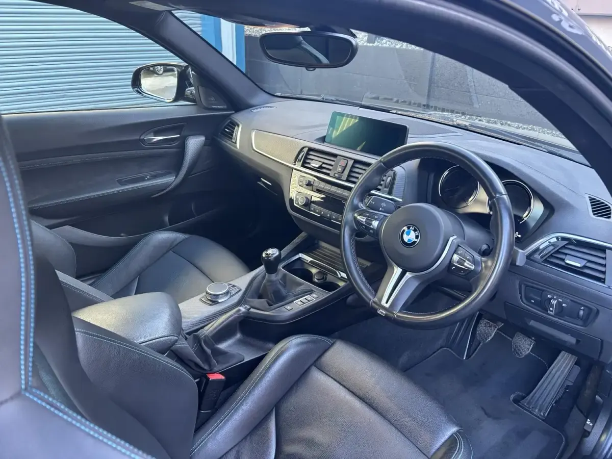 Begagnad BMW M2 Competition Edition 410 HK (301 kW) 2018 Svart Sportkupé