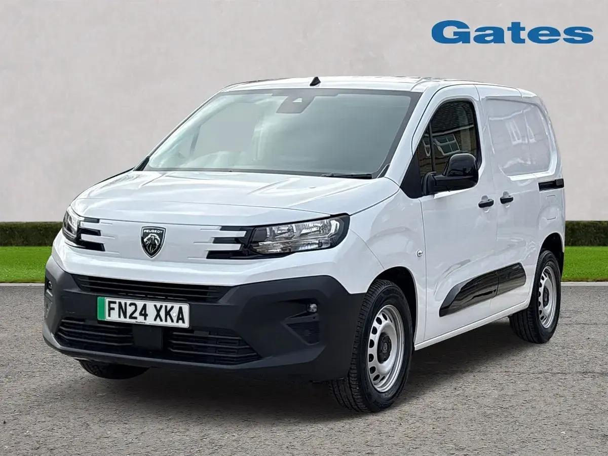 Second-hand Peugeot E-Partner 100 kW (136 CP) 2024 Alb Monovolum