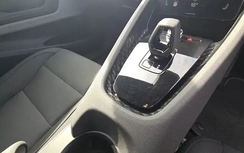 Used Polestar 2 Plus 350 kW (476 HP) 2022 White Hatchback