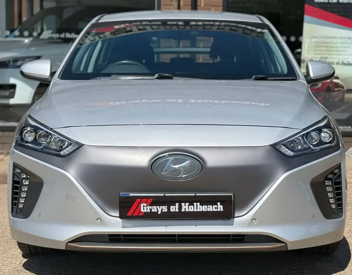 Used Hyundai Ioniq Premium SE 88 kW (120 HP) 2017 Silver Hatchback