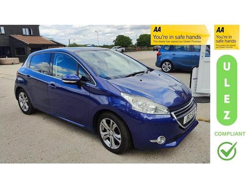 Blue Used 2015 Peugeot 208 Allure Hatchback | £3,799 (Fair price) - Image 1/4