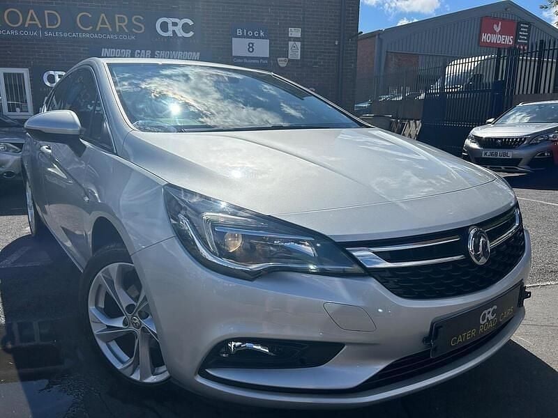 Silver Used 2019 Vauxhall Astra SRi Hatchback | £7,000 (Fair price) - Image 1/4