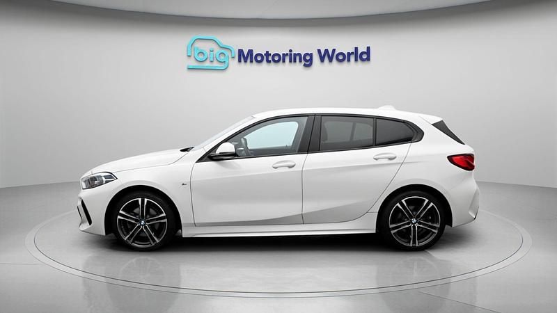 Used BMW 118 M Sport 136 HP (100 kW) 2023 White Hatchback