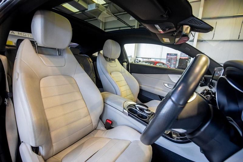 Used Mercedes C200 AMG line 2017 White Coupe