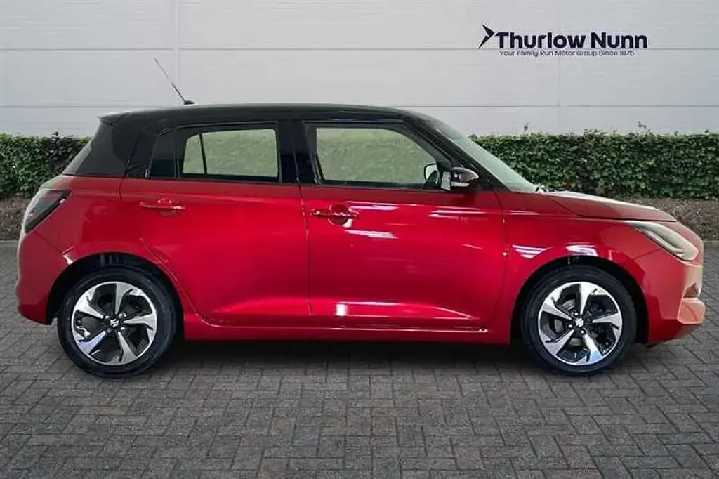 Used Suzuki Swift 82 HP (60 kW) 2024 Red Hatchback