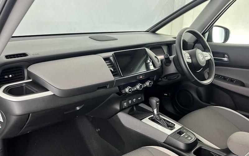 Used Honda Jazz Hybrid 109 HP (80 kW) 2023 Shining grey Hatchback