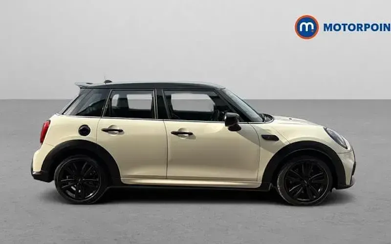 Used Mini Cooper S Hatch 178 HP (130 kW) 2022 White Hatchback