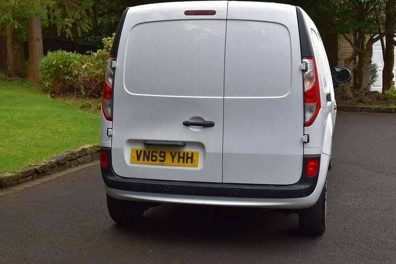 Usado Renault Kangoo Business 2019 Branco Monovolume