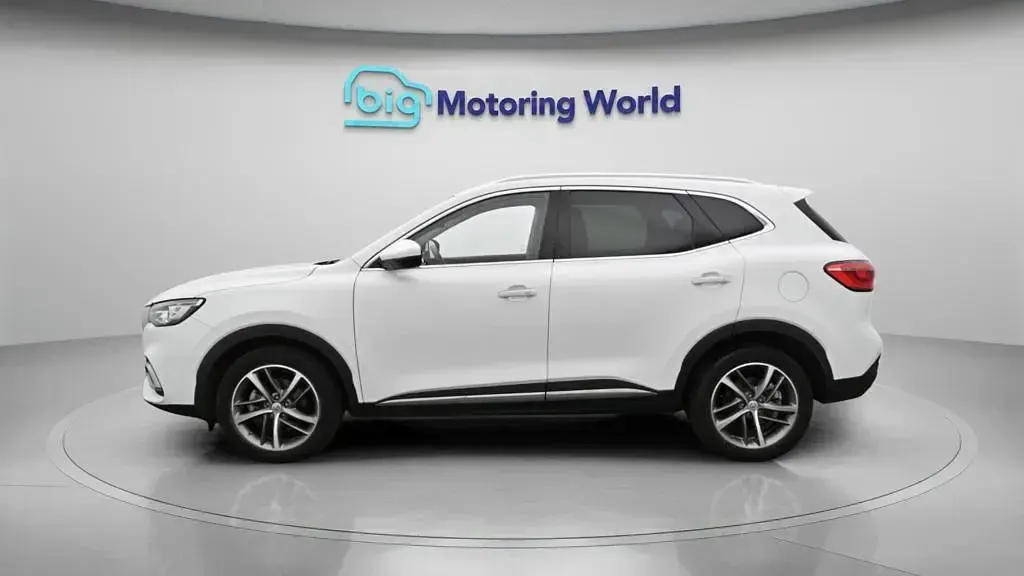 Used MG HS Exclusive 162 HP (119 kW) 2023 White SUV