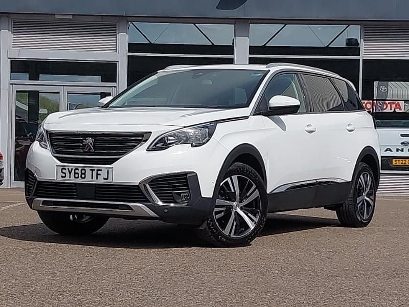 White Used 2018 Peugeot 5008 Allure SUV | £14,498 (Fair price) - Image 1/4