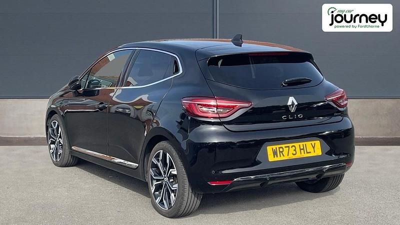 Used Renault Clio V Techno 2023 Black Hatchback