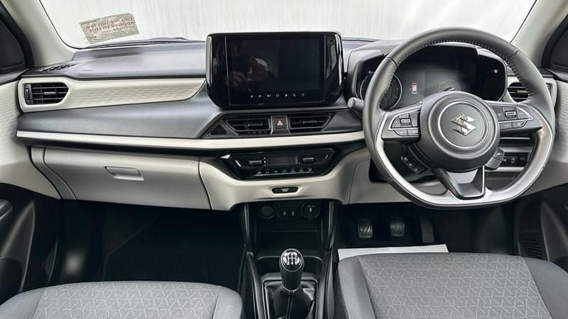 Used Suzuki Swift 82 HP (60 kW) 2024 Yellow Hatchback