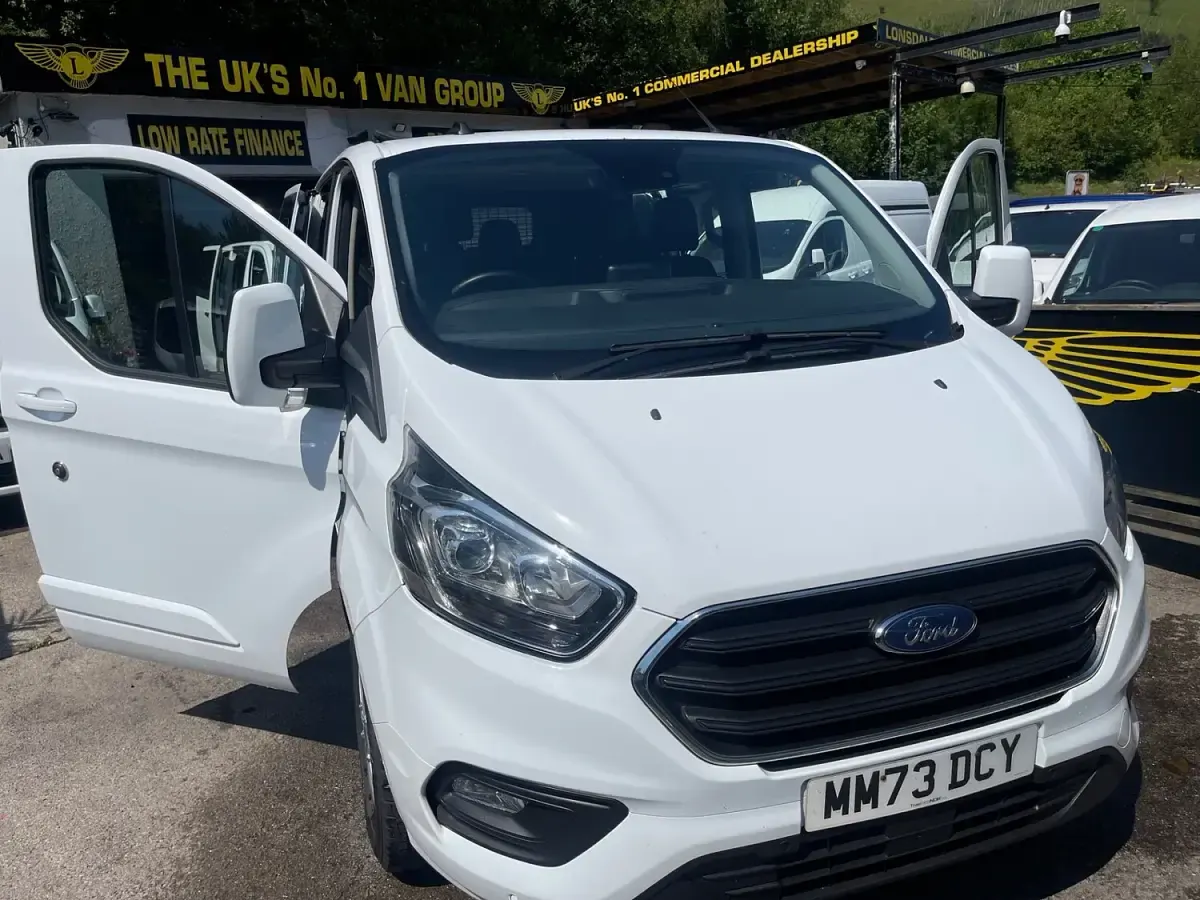 Used Ford Transit Custom Limited 130 HP (95 kW) 2023 White