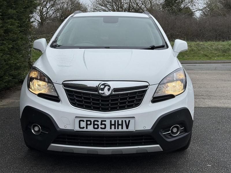 Used Vauxhall Mokka 138 HP (101 kW) 2016 White SUV