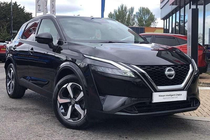 Black Used 2023 Nissan Qashqai N-Connecta SUV | £19,699 (Fair price) - Image 1/4