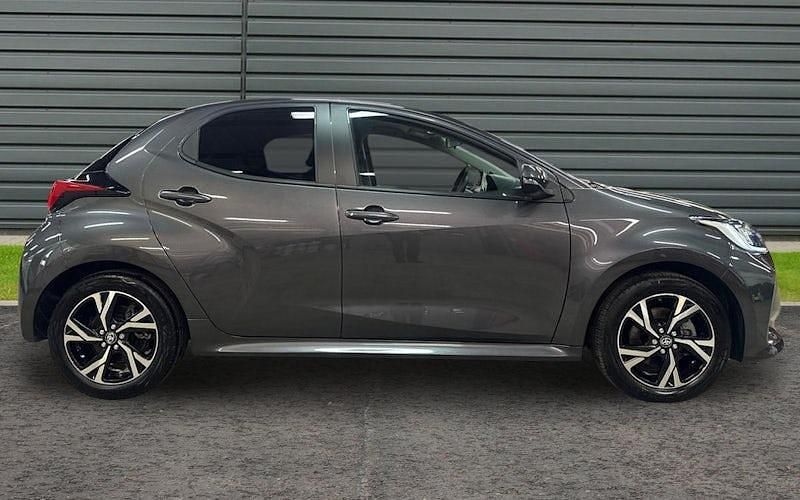 Used Toyota Yaris Hybrid Design 116 HP (85 kW) 2026 Hatchback