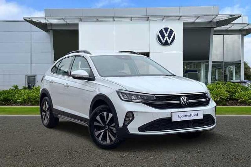 Pure white Used 2024 VW Taigo Life SUV | £18,490 (Fair price) - Image 1/4