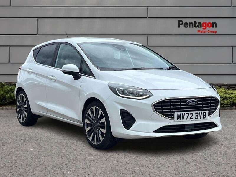 White Used 2022 Ford Fiesta Titanium Hatchback | £14,995 (Fair price) - Image 1/4