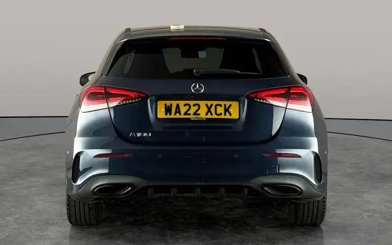 Used Mercedes A180 Executive 136 HP (100 kW) 2022 Blue Hatchback
